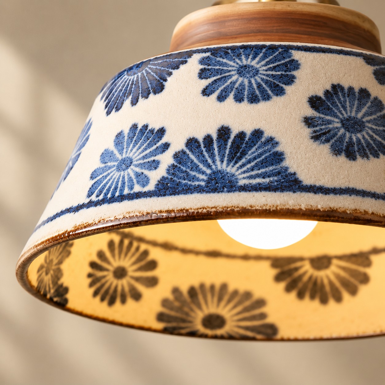 Cone Shade & E27 Inner Glow