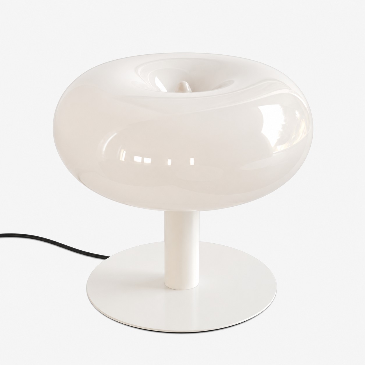 Lámpara de mesa blanca