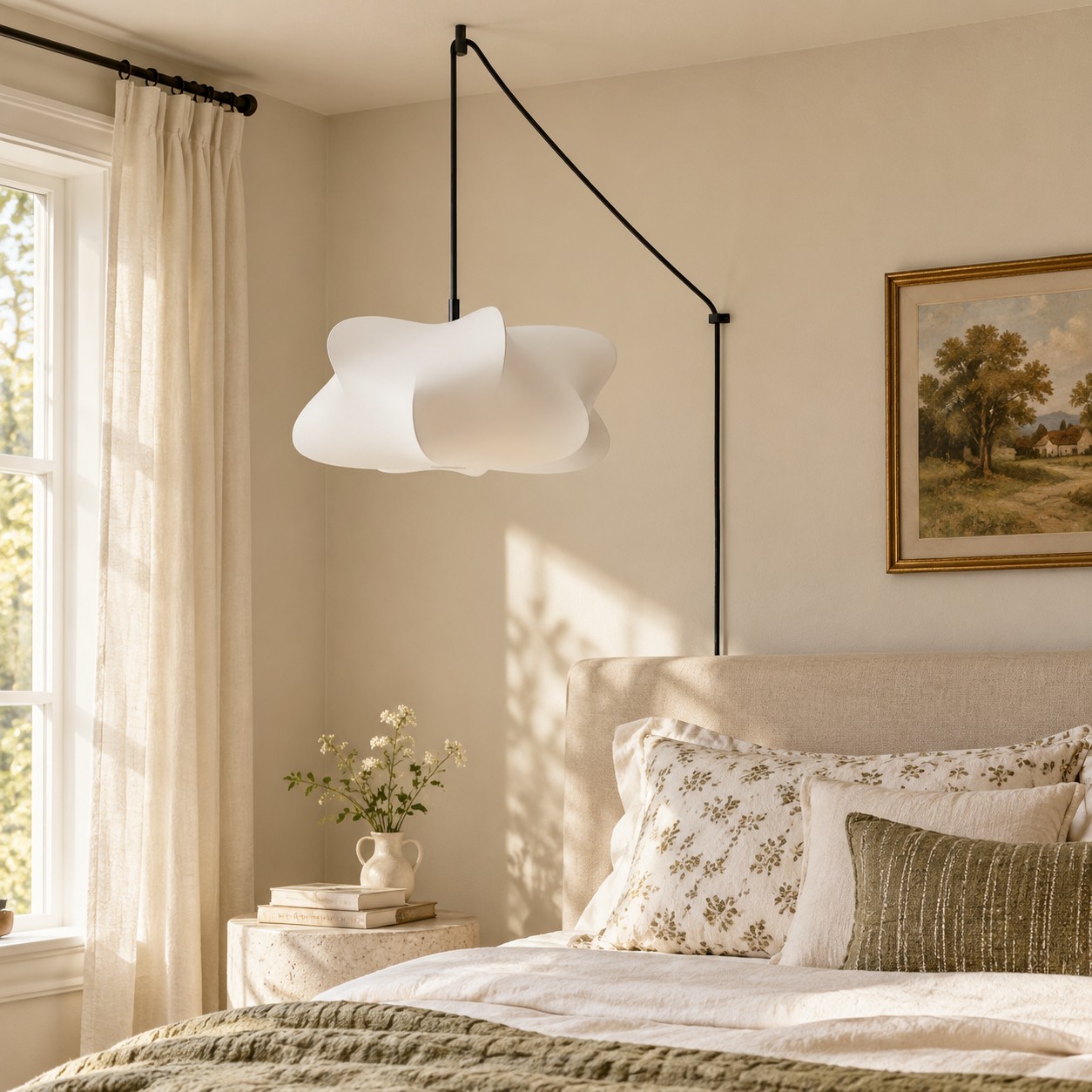 Rzeźbiarska lampa wisząca stylizowana na sypialnię
